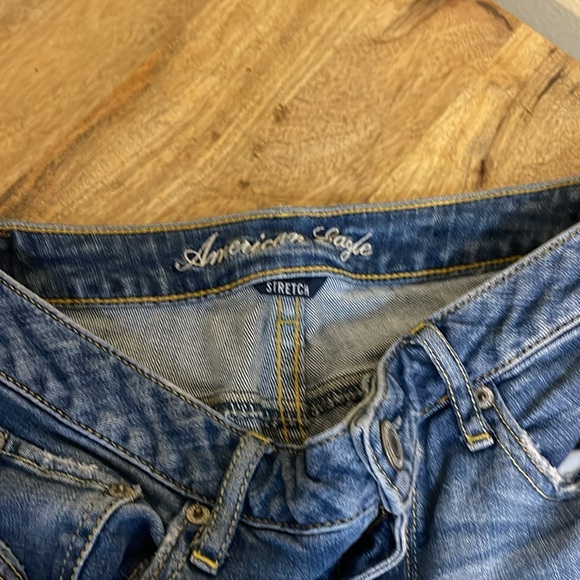 American Eagle Capri Shorts size 6 - Picture 3 of 4